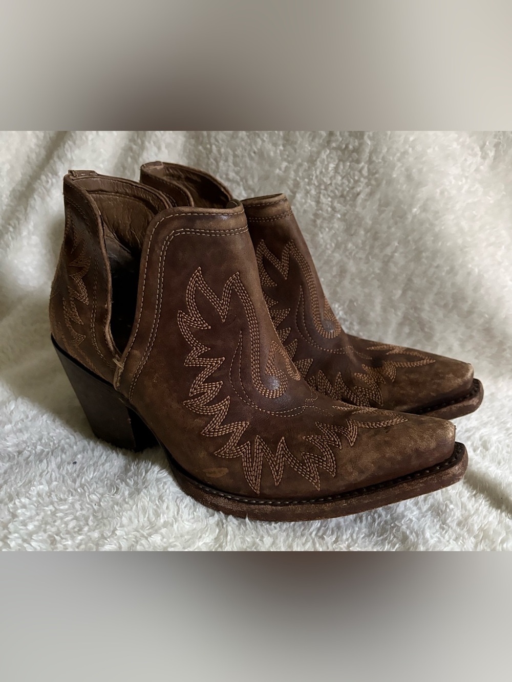 ARIAT WOMEN'S DIXON Brown WEATHERED WESTERN BOOTIES SNIP TOE 7.5 B Cowboy